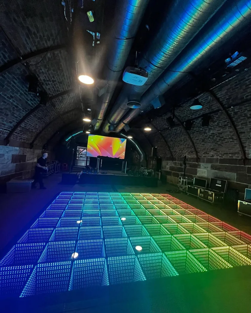 LED Screen + Dance Floor Package