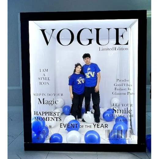 2026 Factory Free Custom Logo Vogue Photo Booth Box With LED Fill Light thumbnail 2